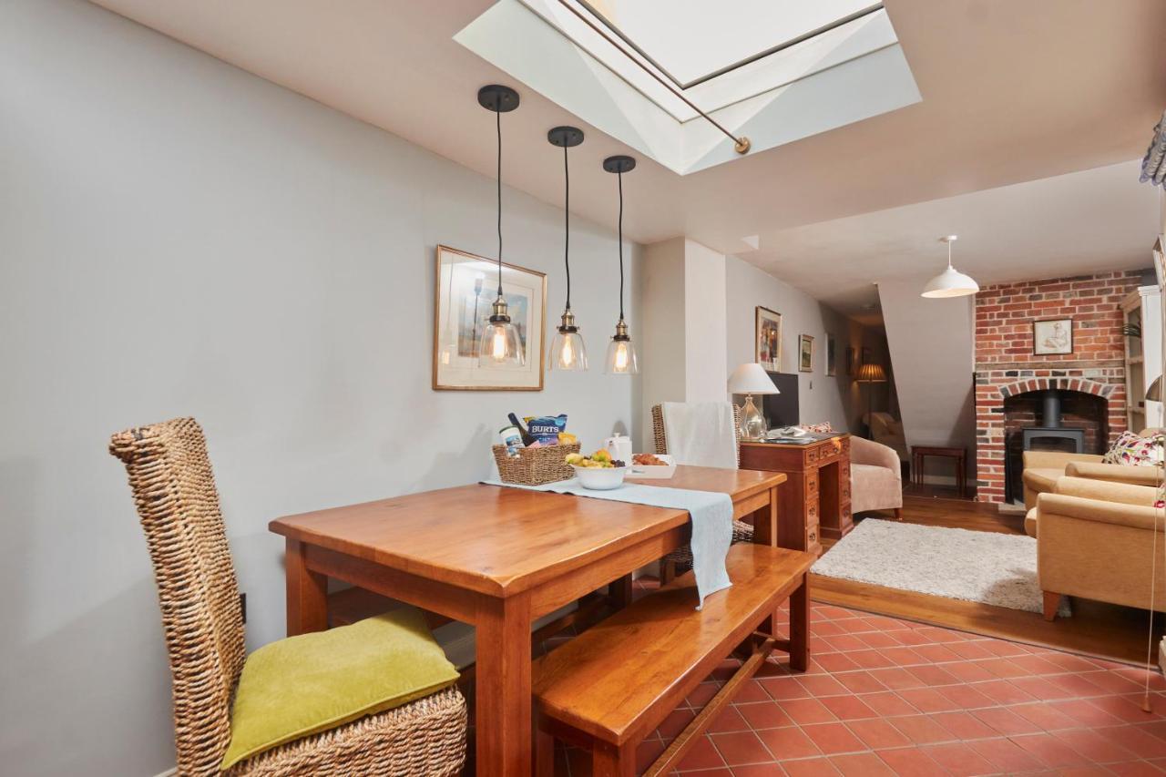 Windlass Cottage Lymington Ngoại thất bức ảnh