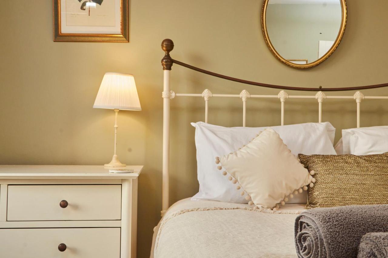 Windlass Cottage Lymington Ngoại thất bức ảnh