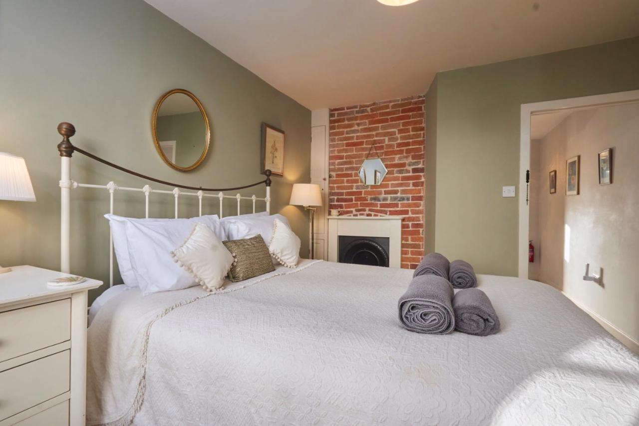 Windlass Cottage Lymington Ngoại thất bức ảnh