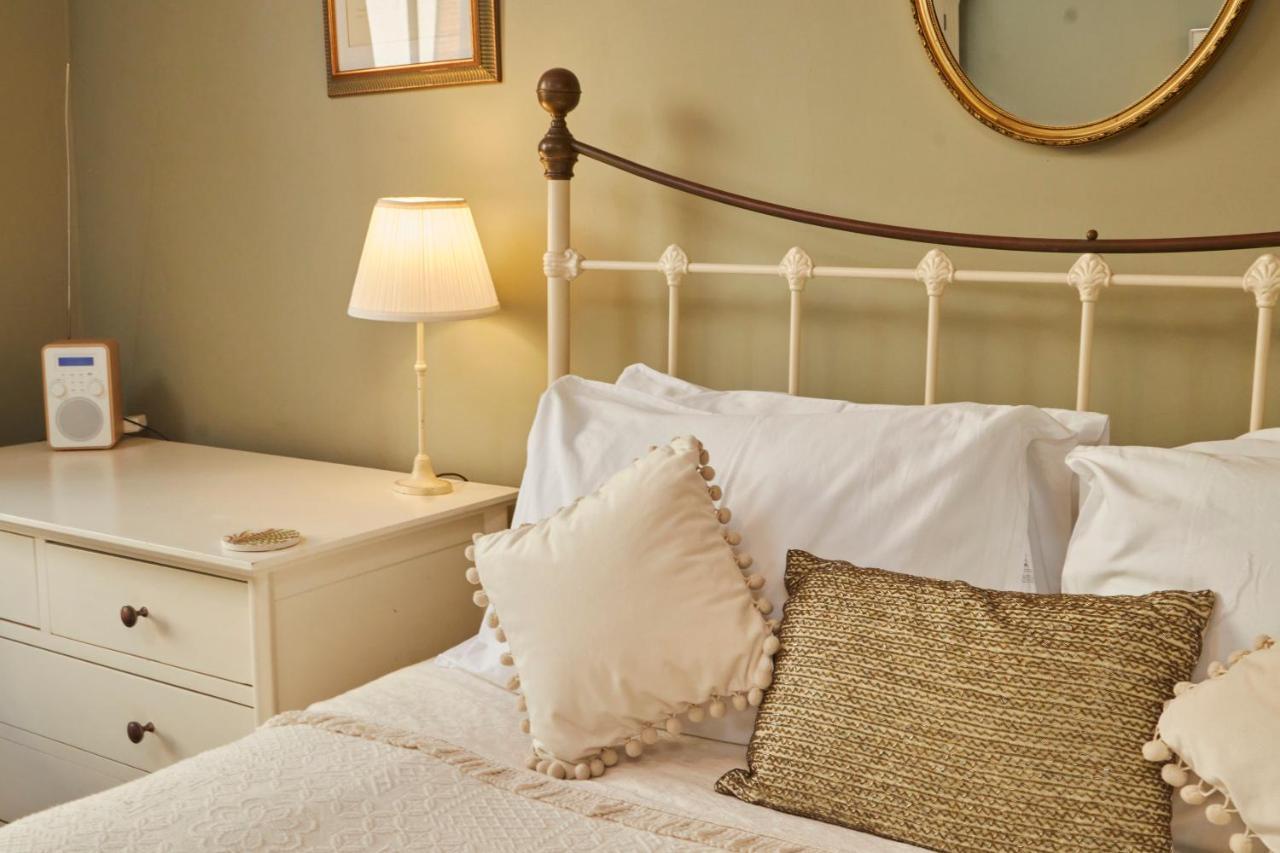 Windlass Cottage Lymington Ngoại thất bức ảnh