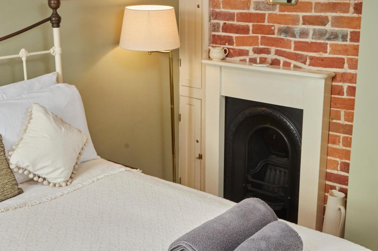 Windlass Cottage Lymington Ngoại thất bức ảnh