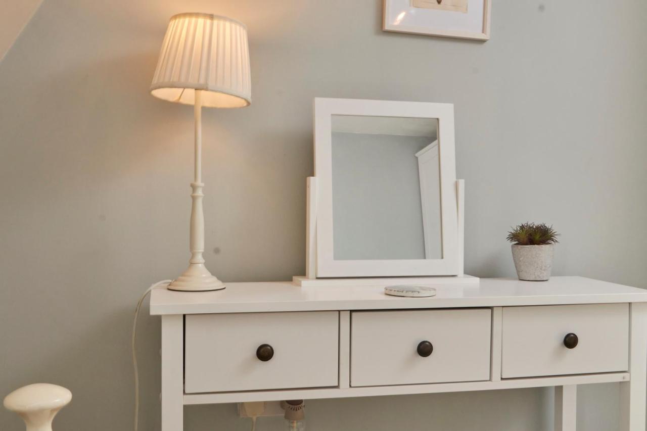 Windlass Cottage Lymington Ngoại thất bức ảnh